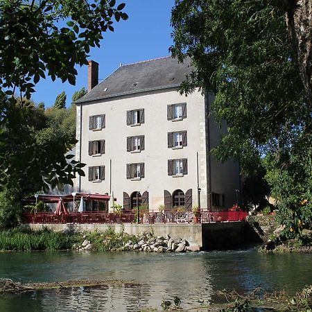 Готель Logis Le Moulin Fleuri Veigne Екстер'єр фото