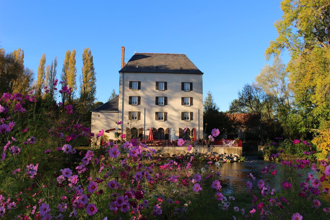 Готель Logis Le Moulin Fleuri Veigne Екстер'єр фото